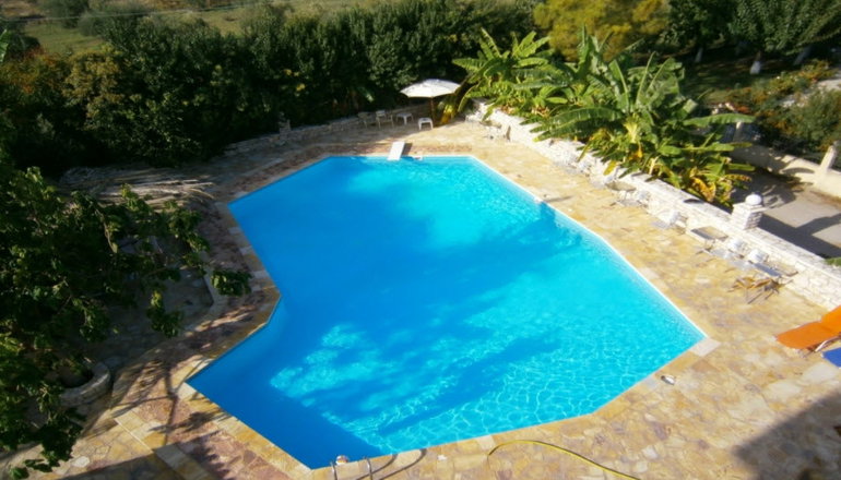 Kaiafas Lake Hotel